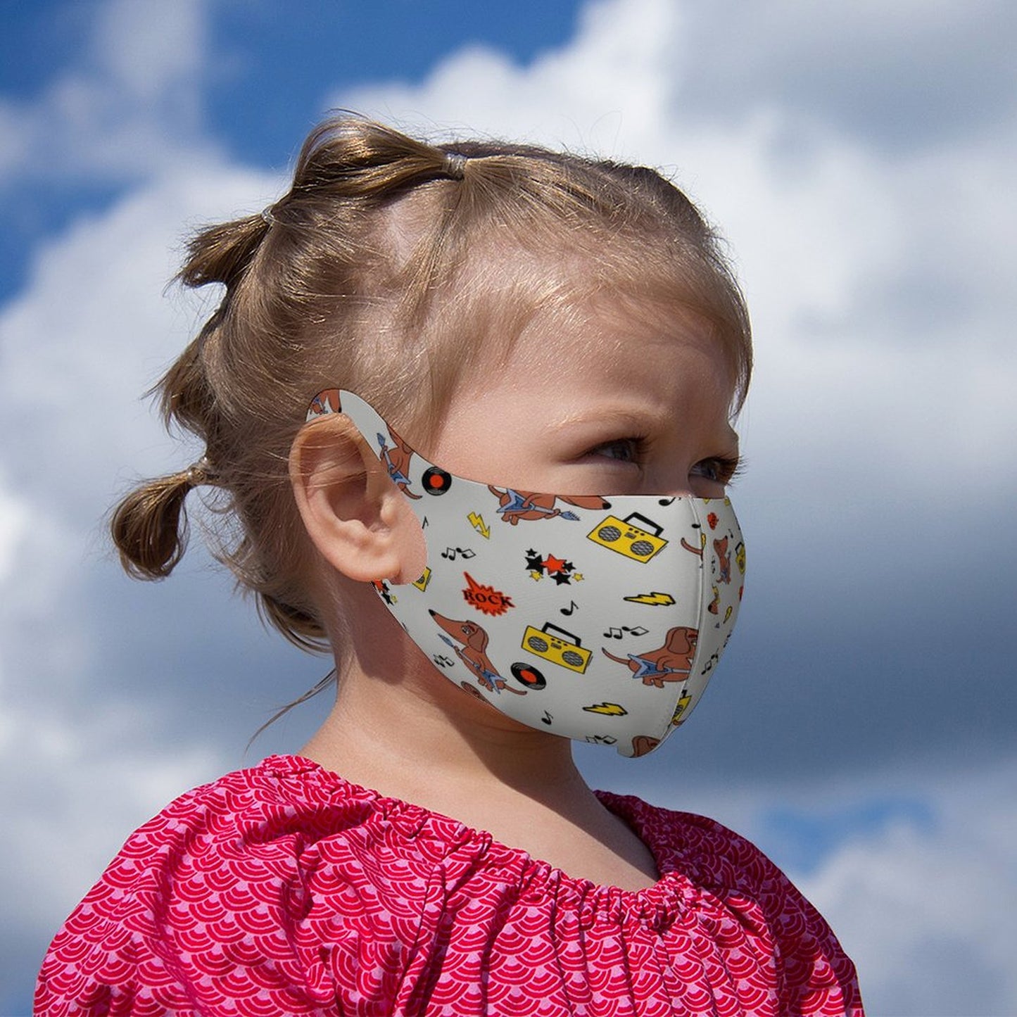 Children Decorate Dust Masks