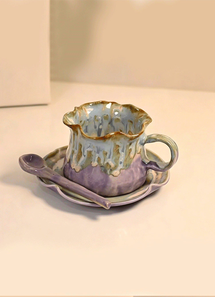 Jingdezhen Hand-Pinched Ruffle Mug & Saucer Set with Spoon