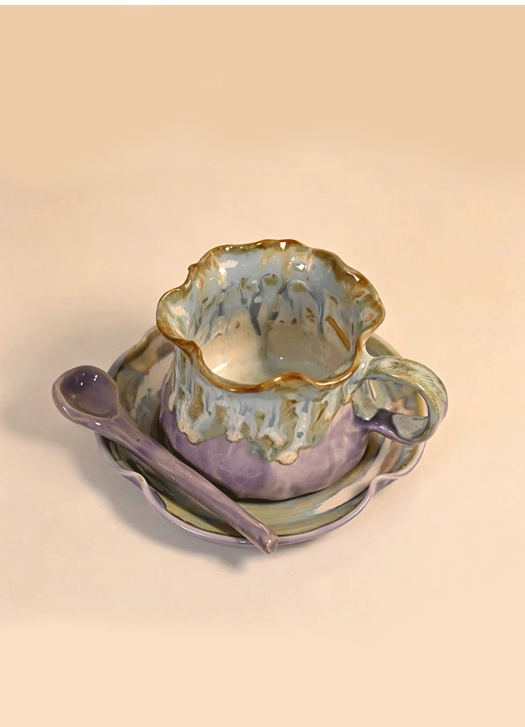 Jingdezhen Hand-Pinched Ruffle Mug & Saucer Set with Spoon
